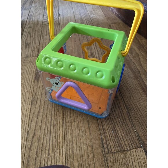 Fisher Price Peek A Boo Block Shape Sorter Baby Musical Sounds Cube FOR REPAIR - Picture 5 of 12